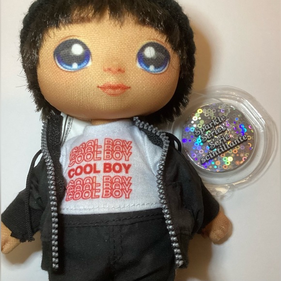 NA NA NA SURPRISE SPARKLE ANDRE AVALANCHE DOLL - Picture 1 of 6